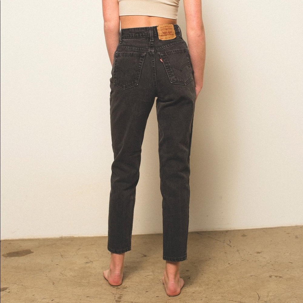 Vintage Black Levi’s High Waisted Mom Jeans